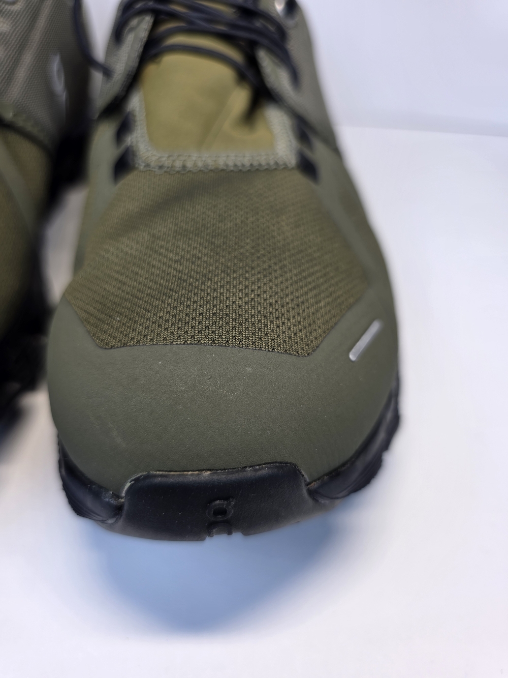 On Running Olive Green and Black Cloudventure Trail Sneakers - Picture 12 of 16